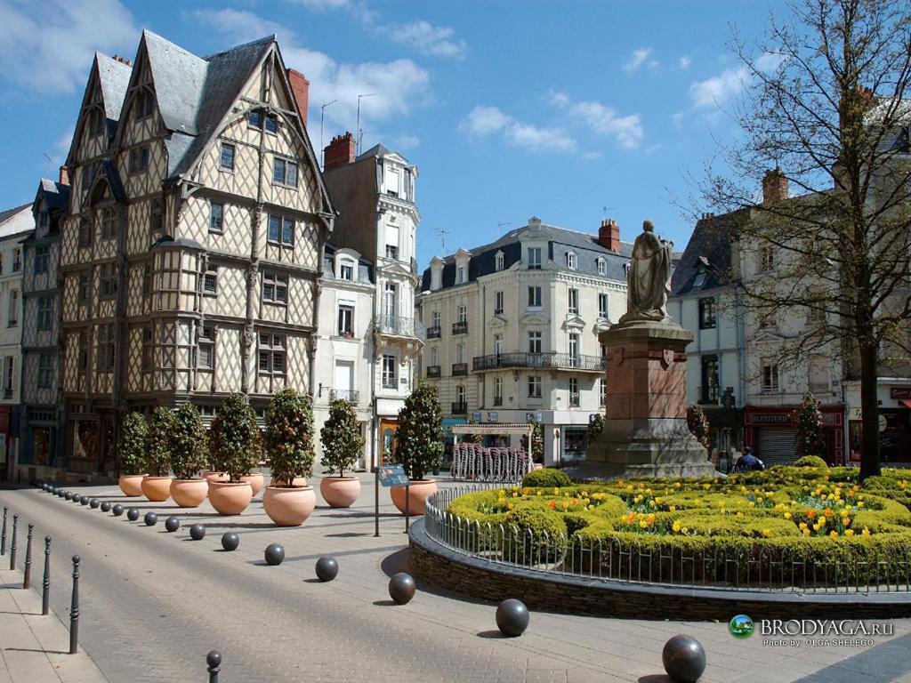 Studio Crimee Pour Deux Personnes Apartment Angers Exterior photo